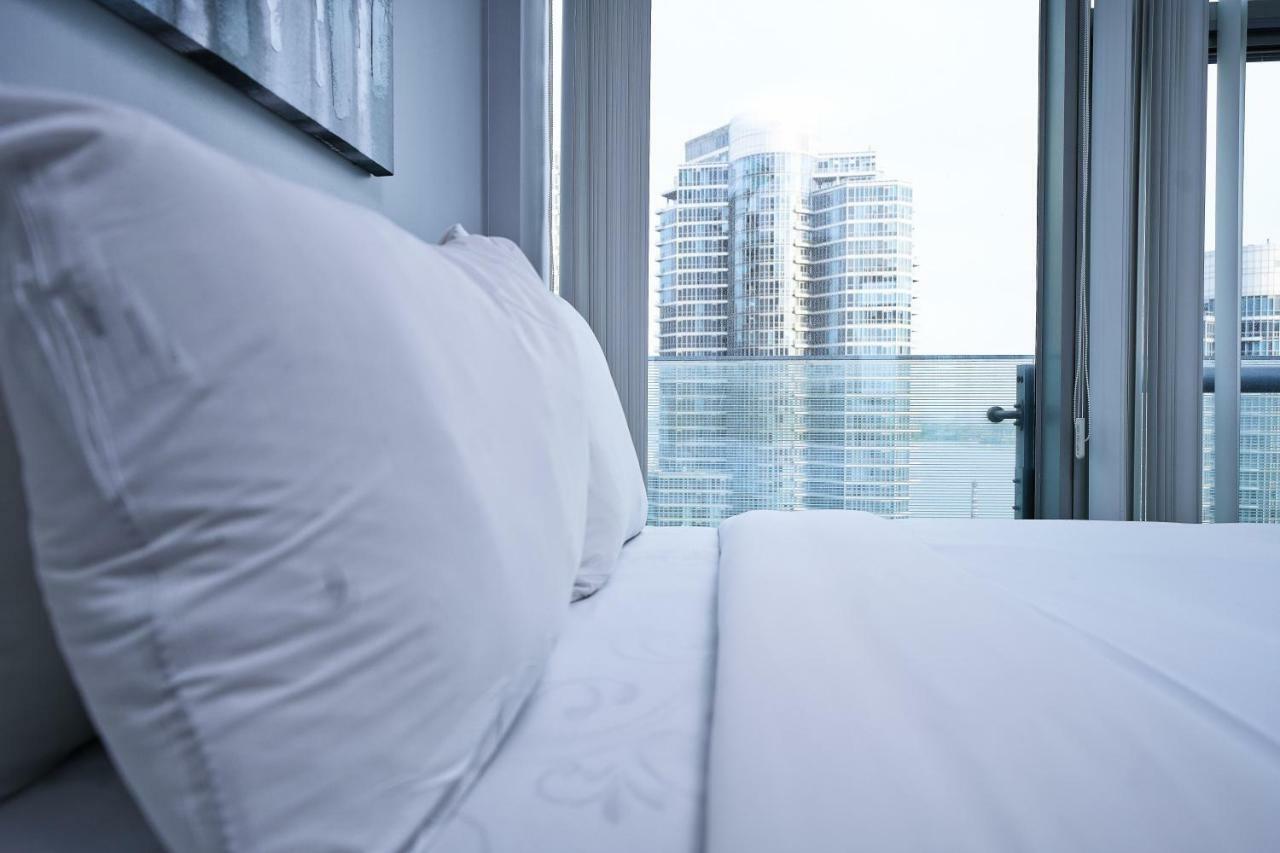The York Boutique Suites Toronto Buitenkant foto